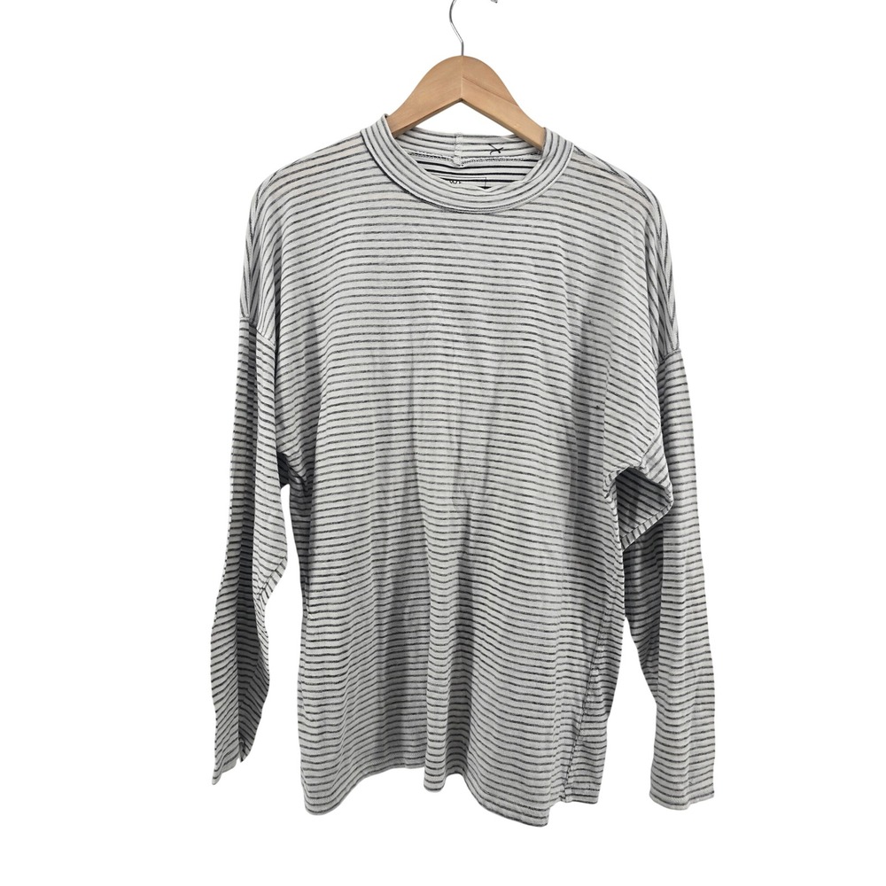 We The Free Top Womens Small Mock Neck White Black Striped Long Sleeve EUC